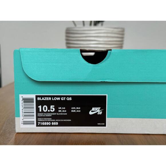 Supreme x SB Blazer Low GT \'Desert Bloom\' - Men\'s Size 10.5 - NEW in Box